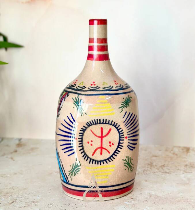 Amazigh fuchsia pink bottle vase