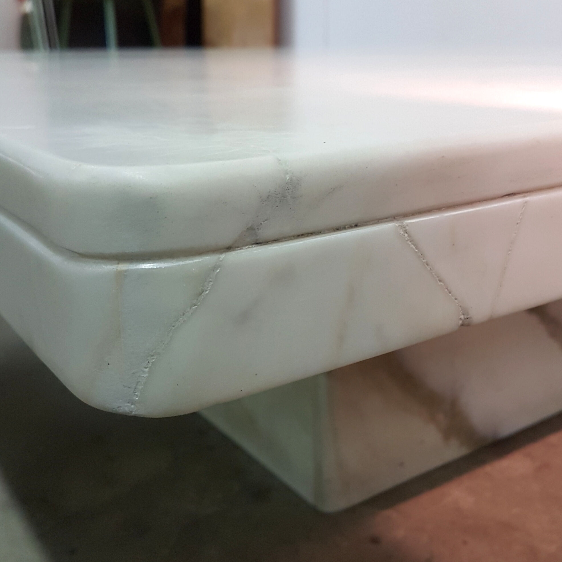 White marble square coffee table, Italy 1970s