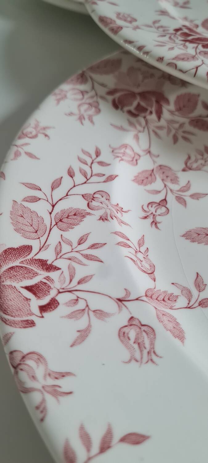 Service of 6 English earthenware plates