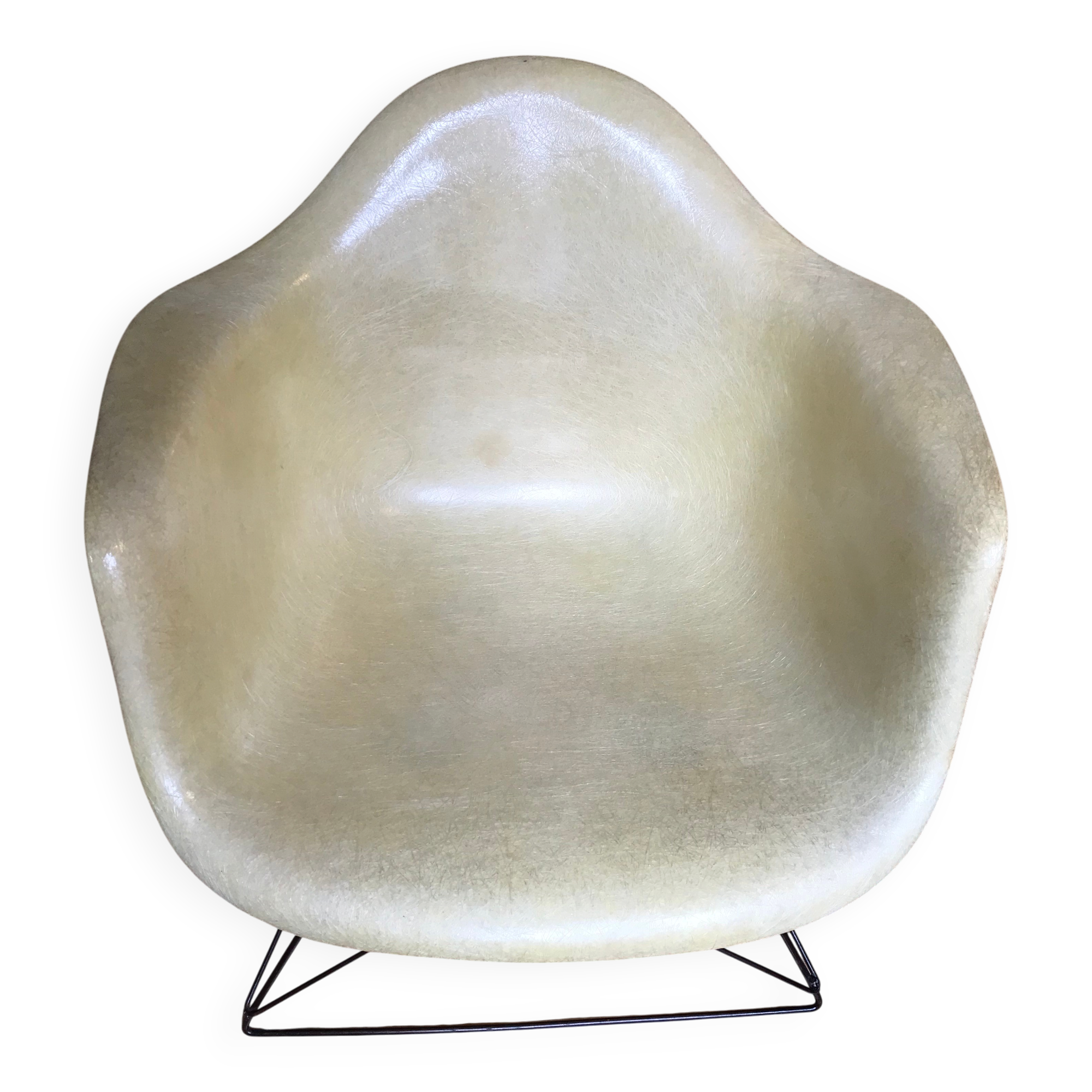 Armchair C&R Eames LAR
