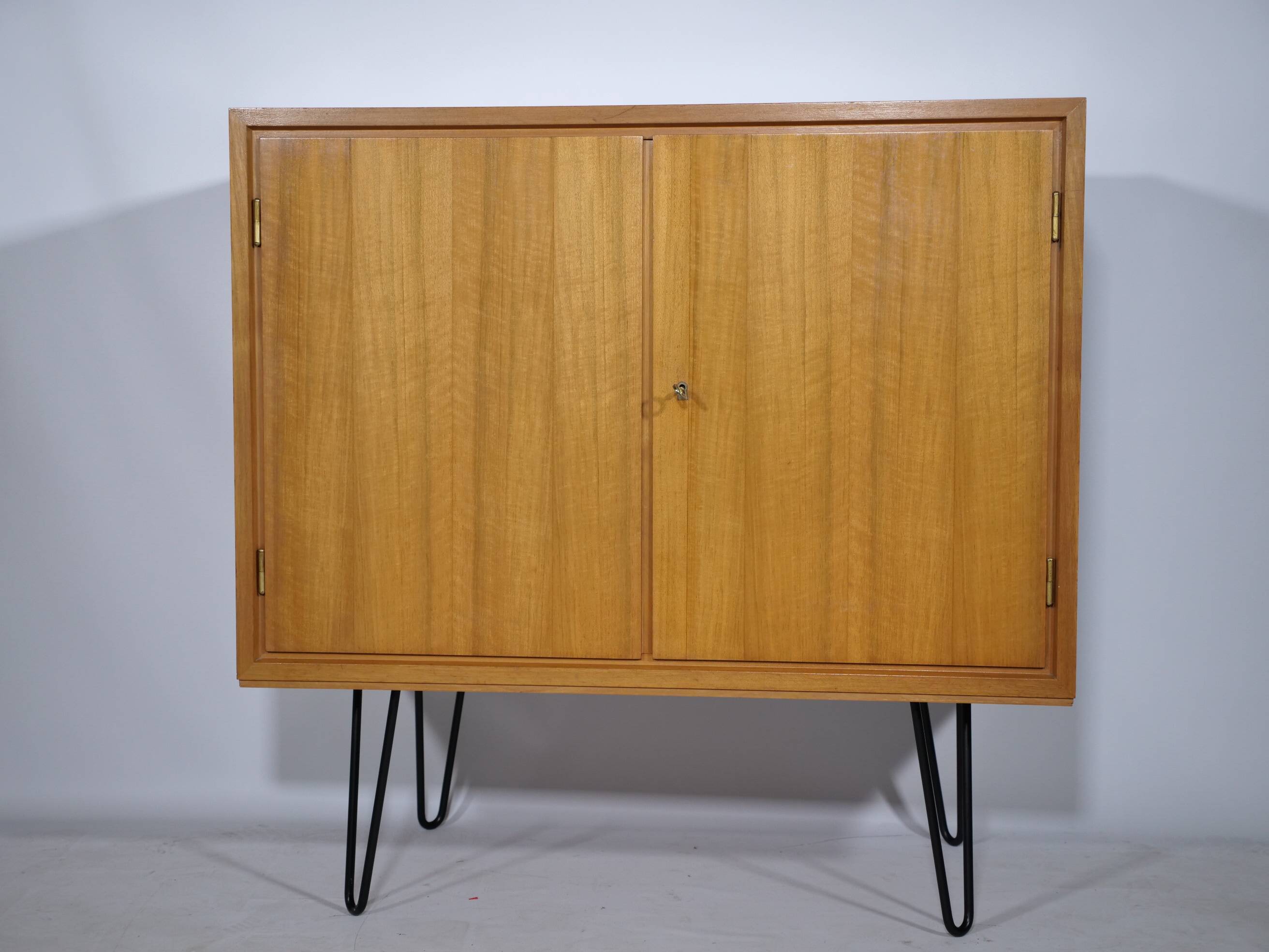Commode en épingle à cheveux WK, buffet, armoire du milieu du siècle, vintage, années 1960