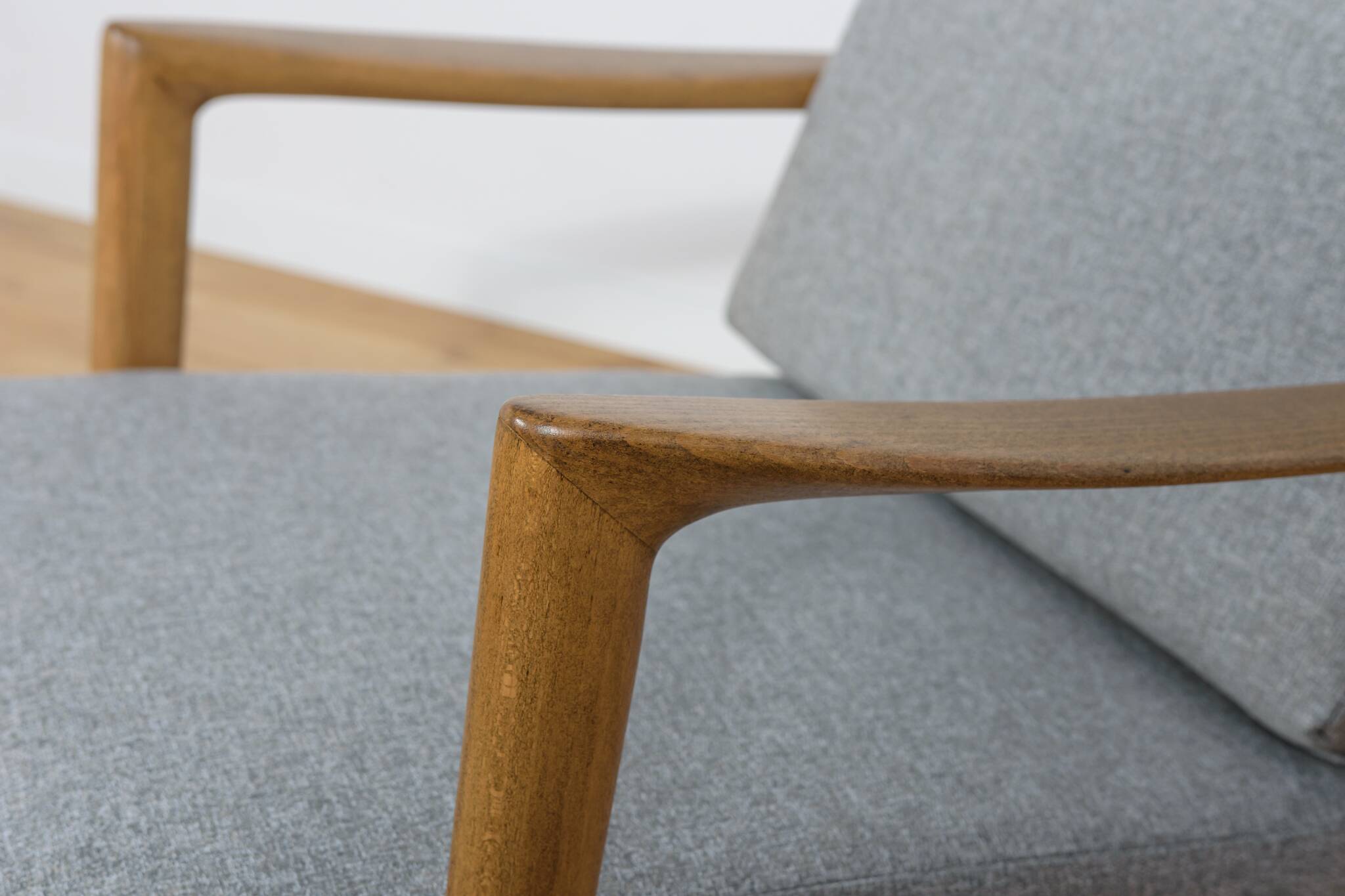 Model 300-139 Armchairs from Swarzędz Factory, 1960s, Set of 2