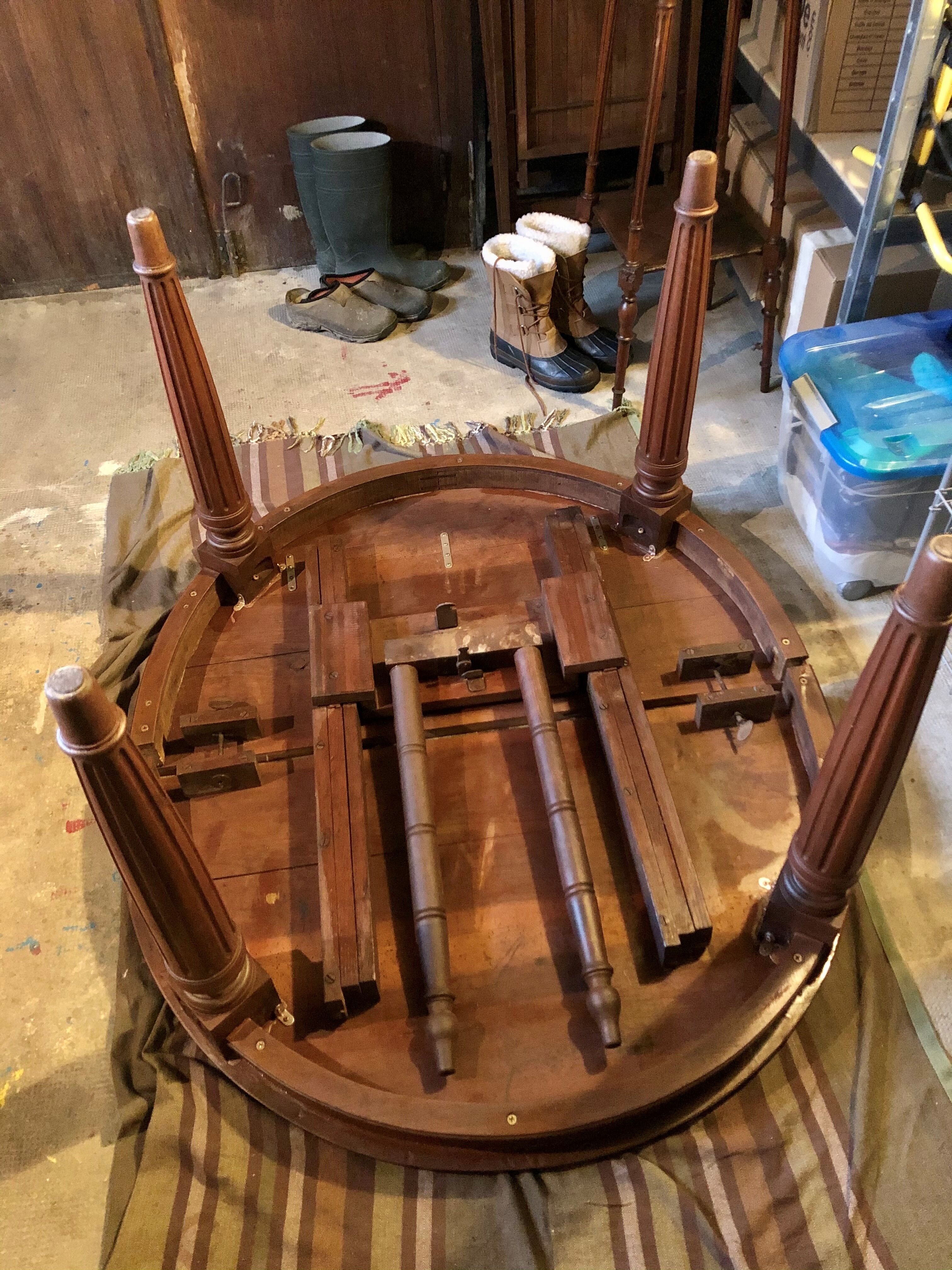 Table style Louis XVI - beautiful era manufacturing 1900