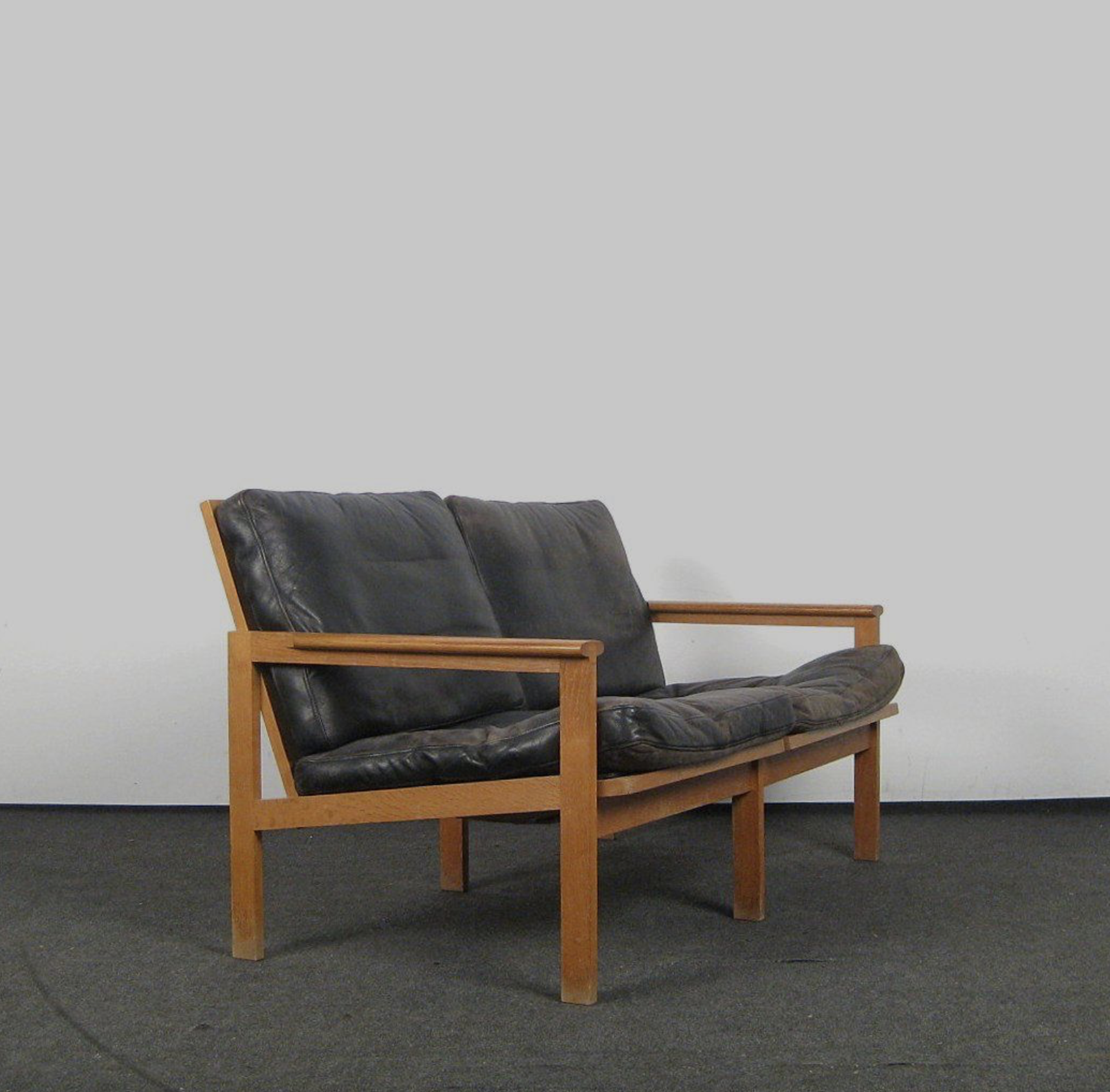 Model Capella teak sofa by Illum Wikkelsø for Niels Eilersen, 1960s