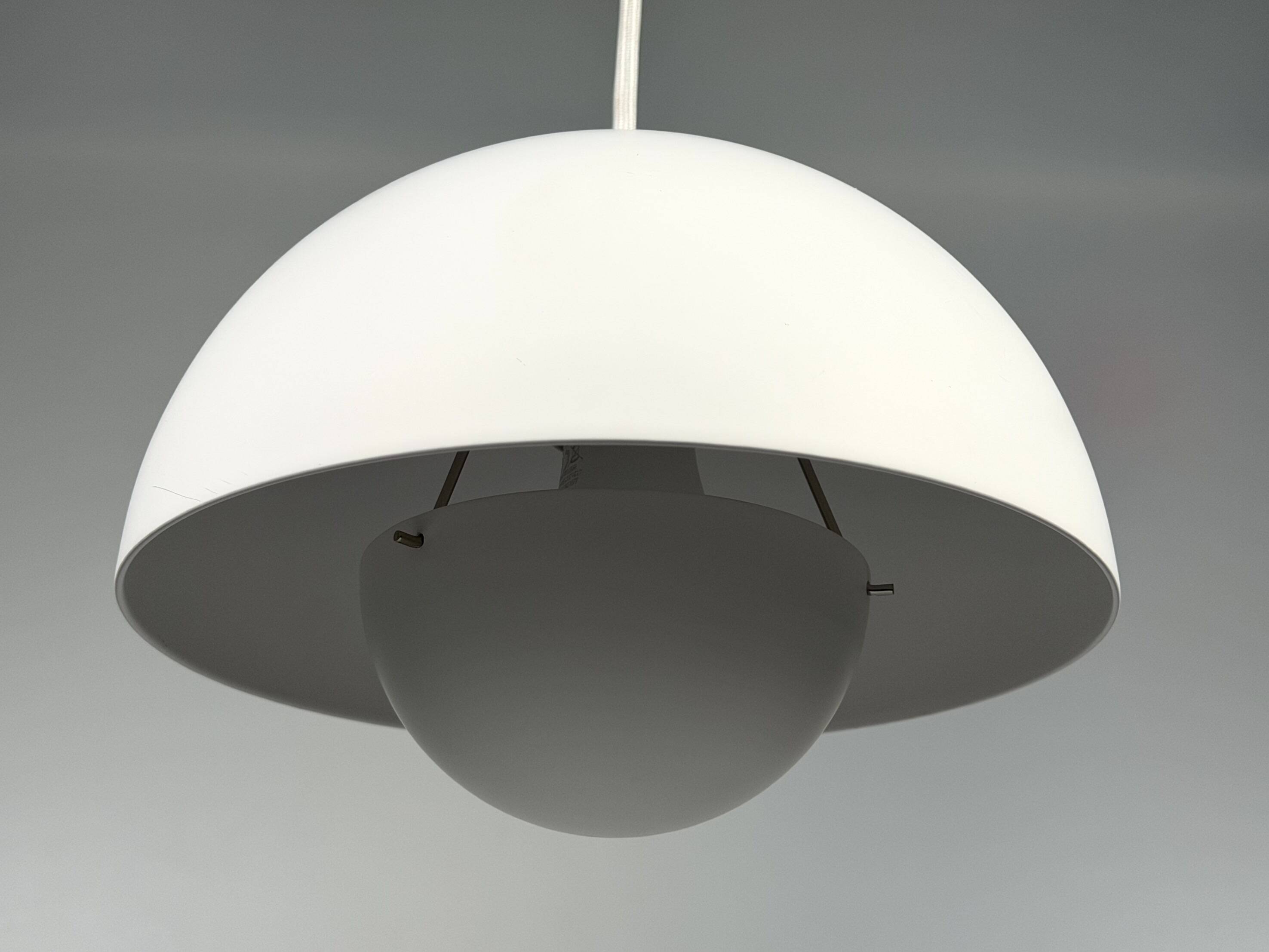 &Tradition FlowerPot Pendant Light VP1 Ceiling Lamp Hanging Lamp E27 White