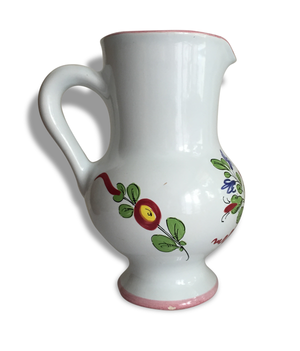 Pichet en faience