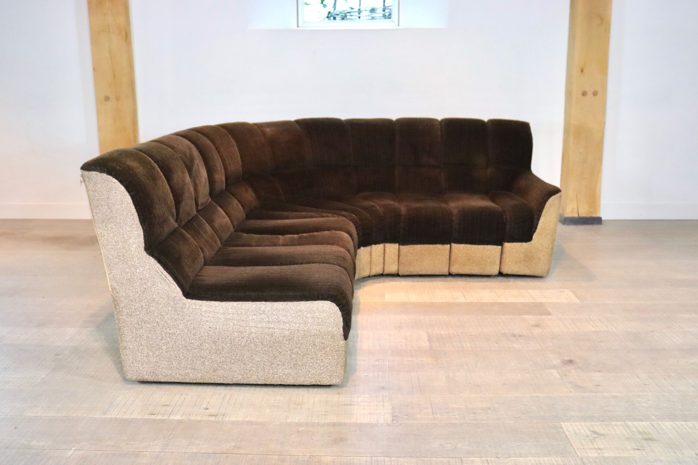 Midcentury seventies ‘snake harmonica’ modular sofa