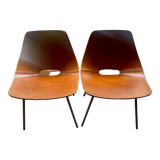 2 chaises tonneau en cuir Pierre Guariche