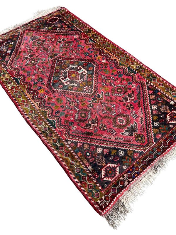 Tapis persan fait main 150cm x 80cm