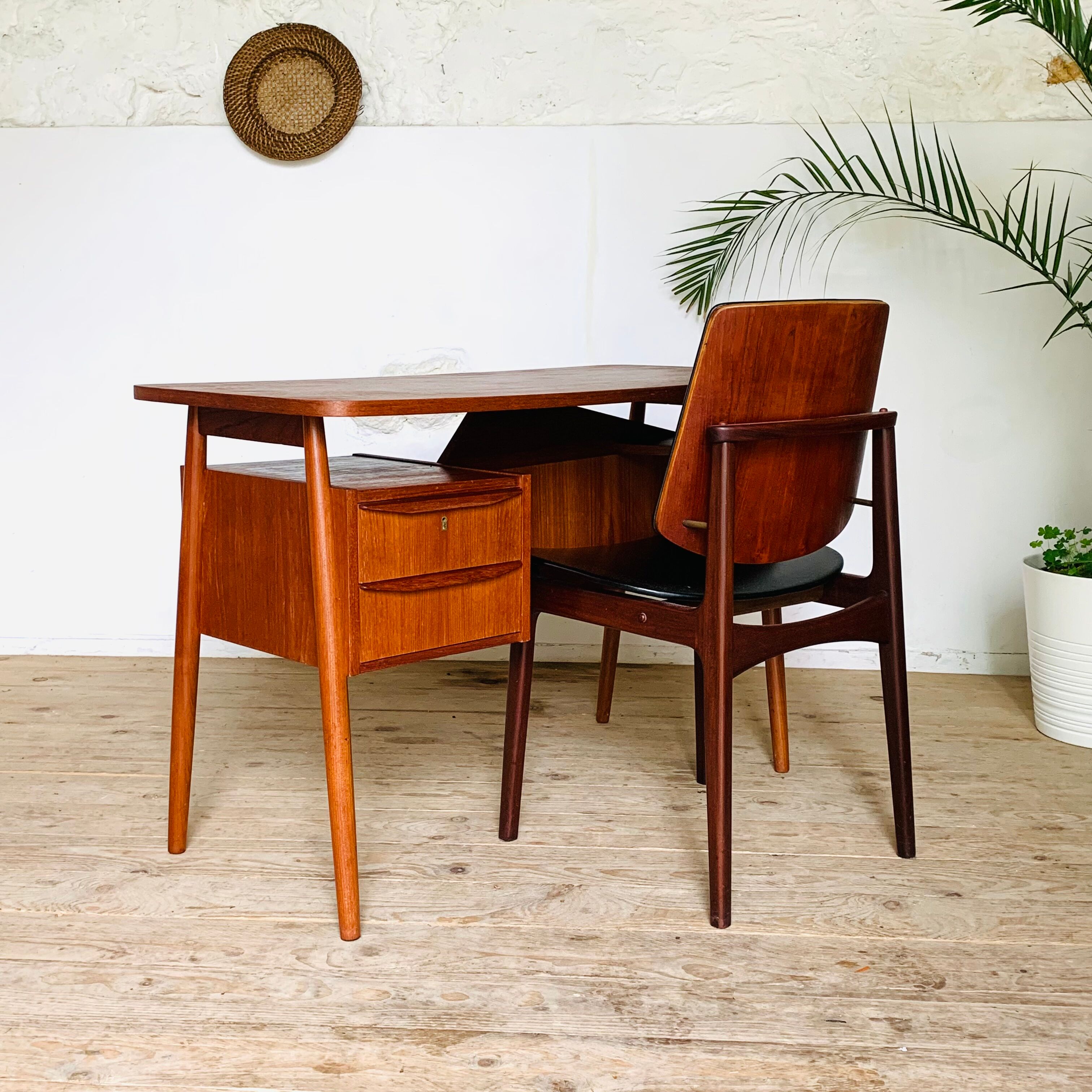 Vintage Scandinavian teak desk Gunnar Nielsen Tibergaard