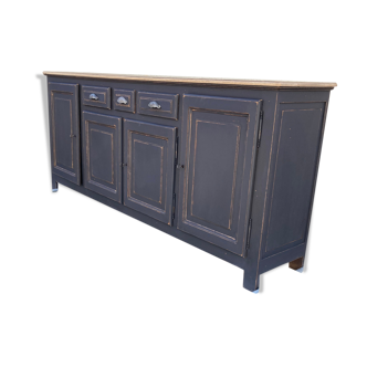 Old 4-door industrial buffet