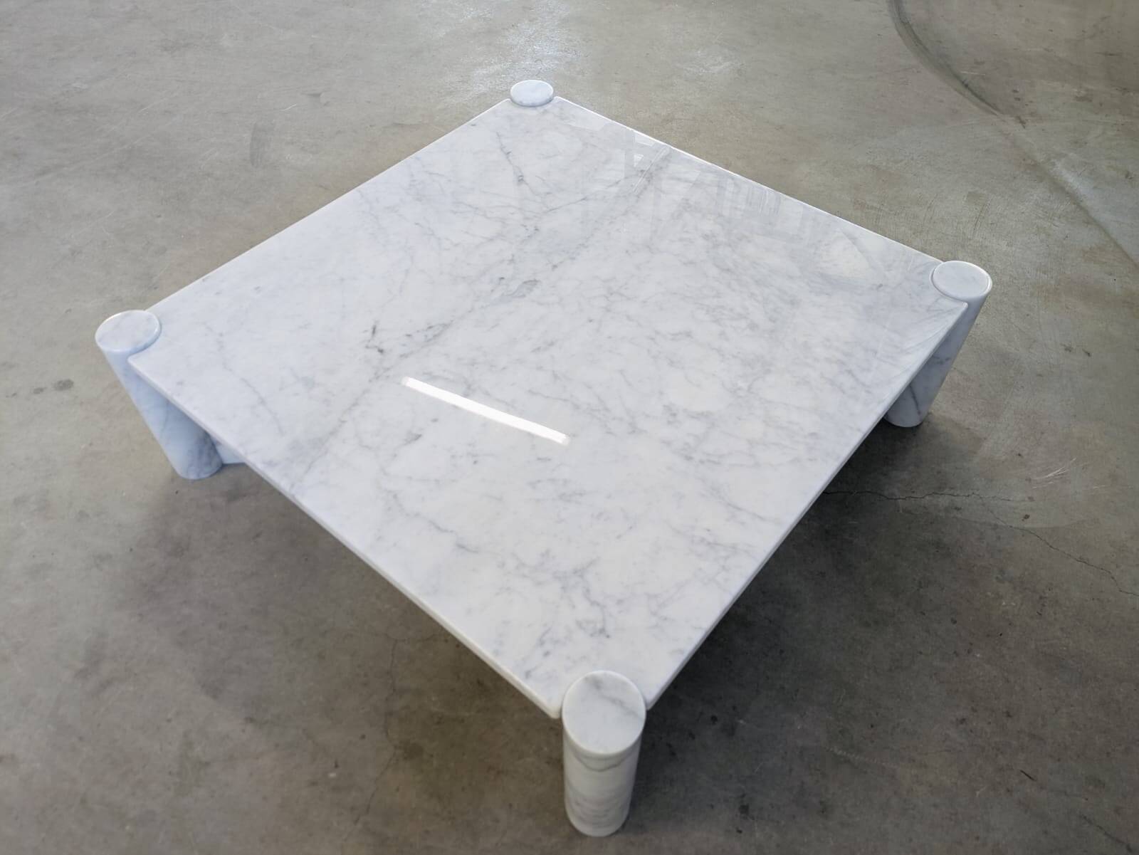 Knoll Jumbo Coffee Table Gae Aulenti