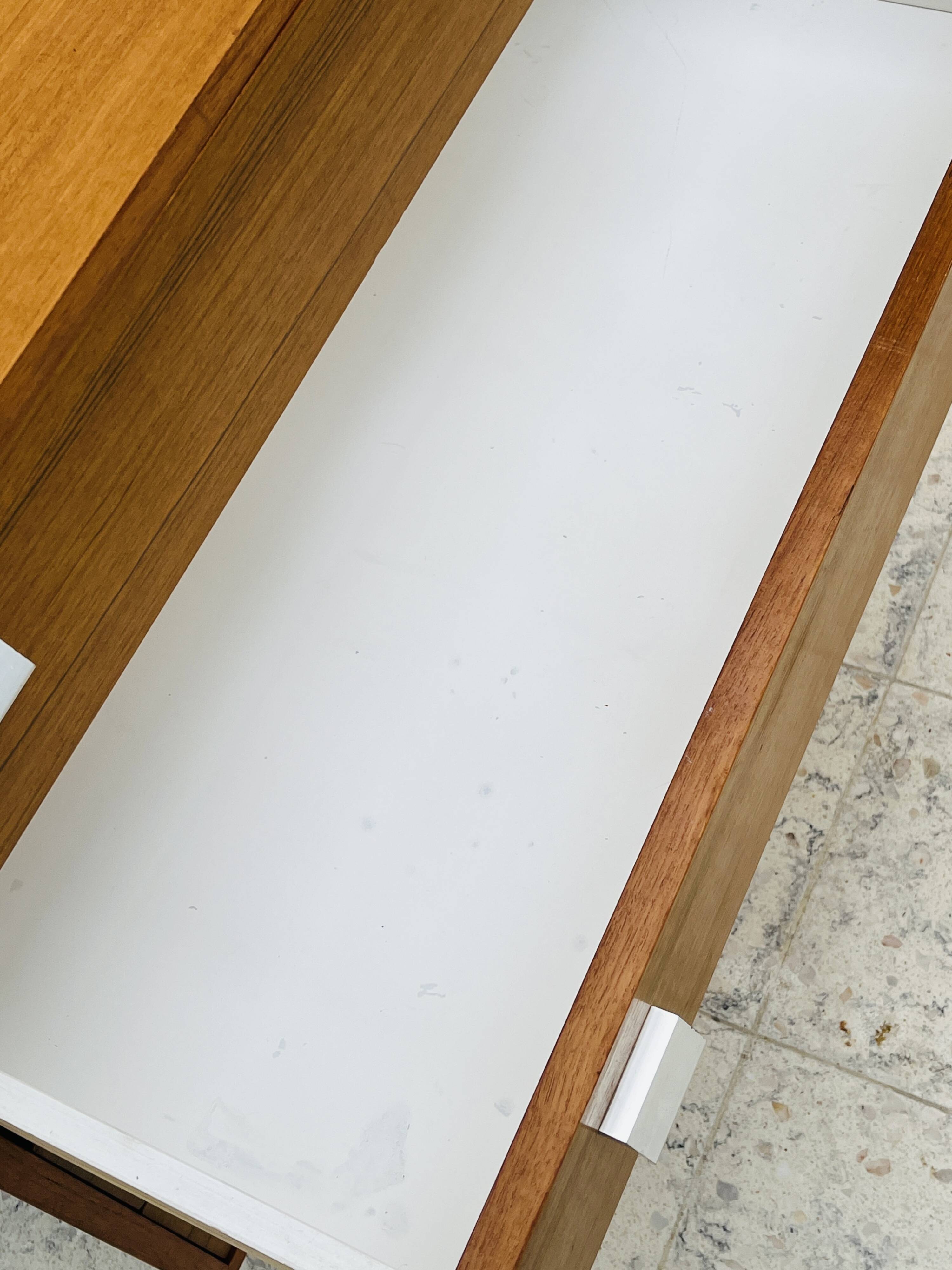 Vintage teak chest of drawers with 4 drawers from the 1960s in G-Plan style.