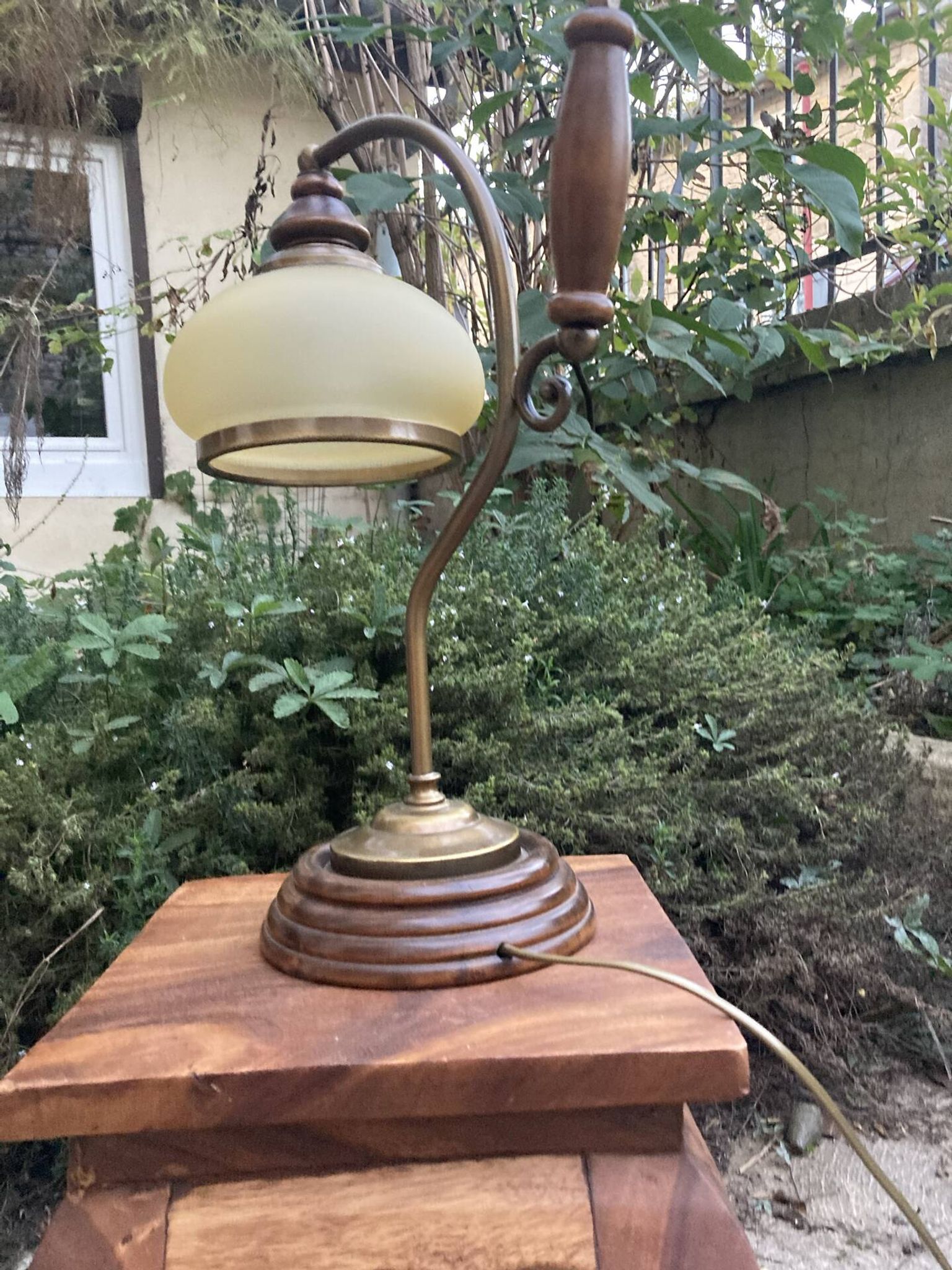 Louisiana table lamp J-P Ryckaert