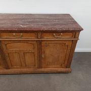 Marble top store bank