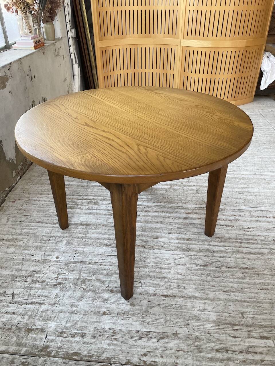 1950s round oak table