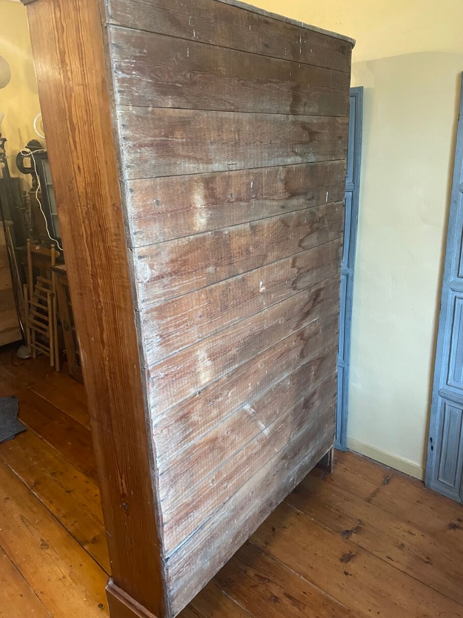 Wardrobe, kitchen cupboard, dresser, shelf.