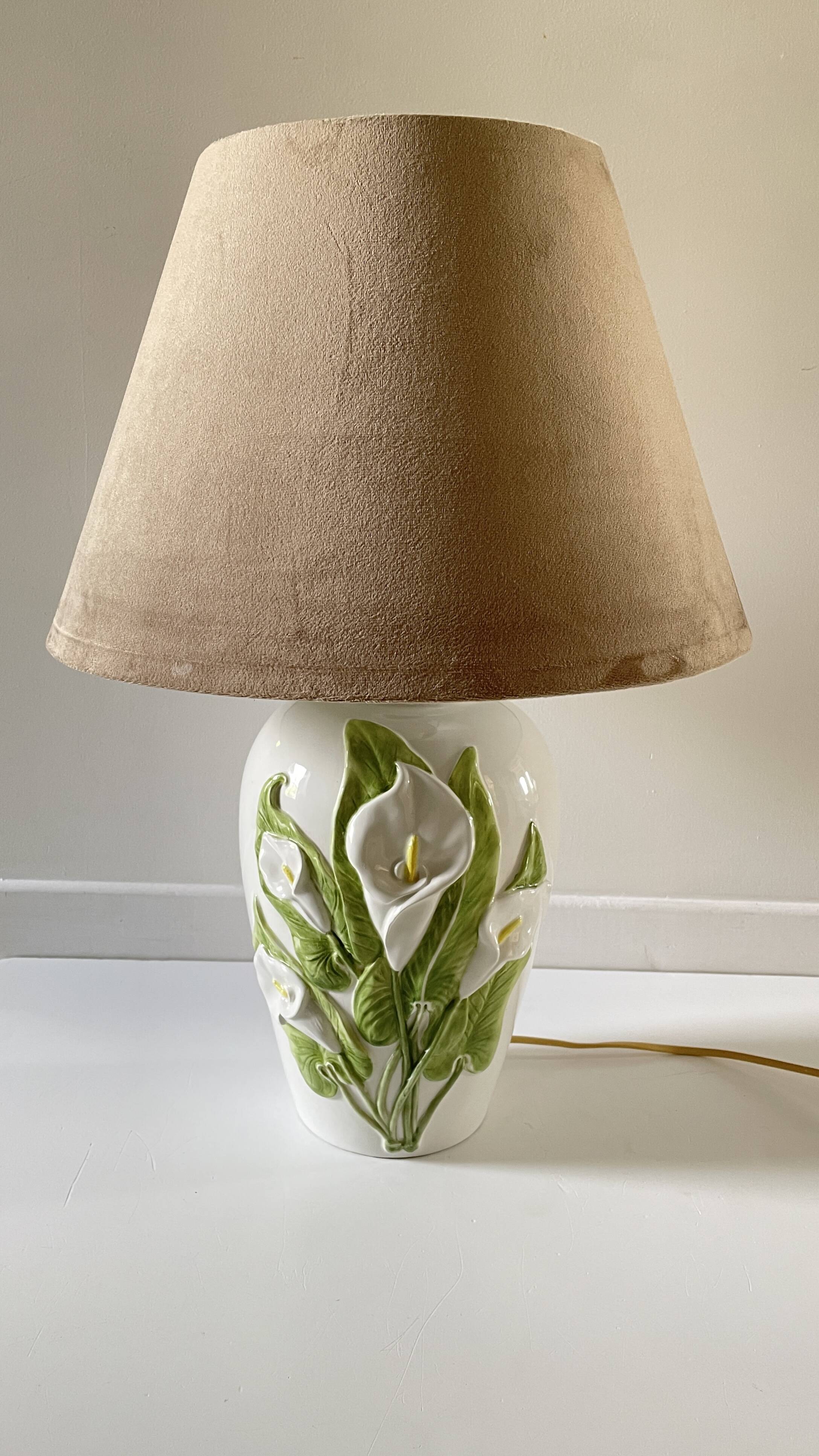 Italian ceramic lamp with arum flowers