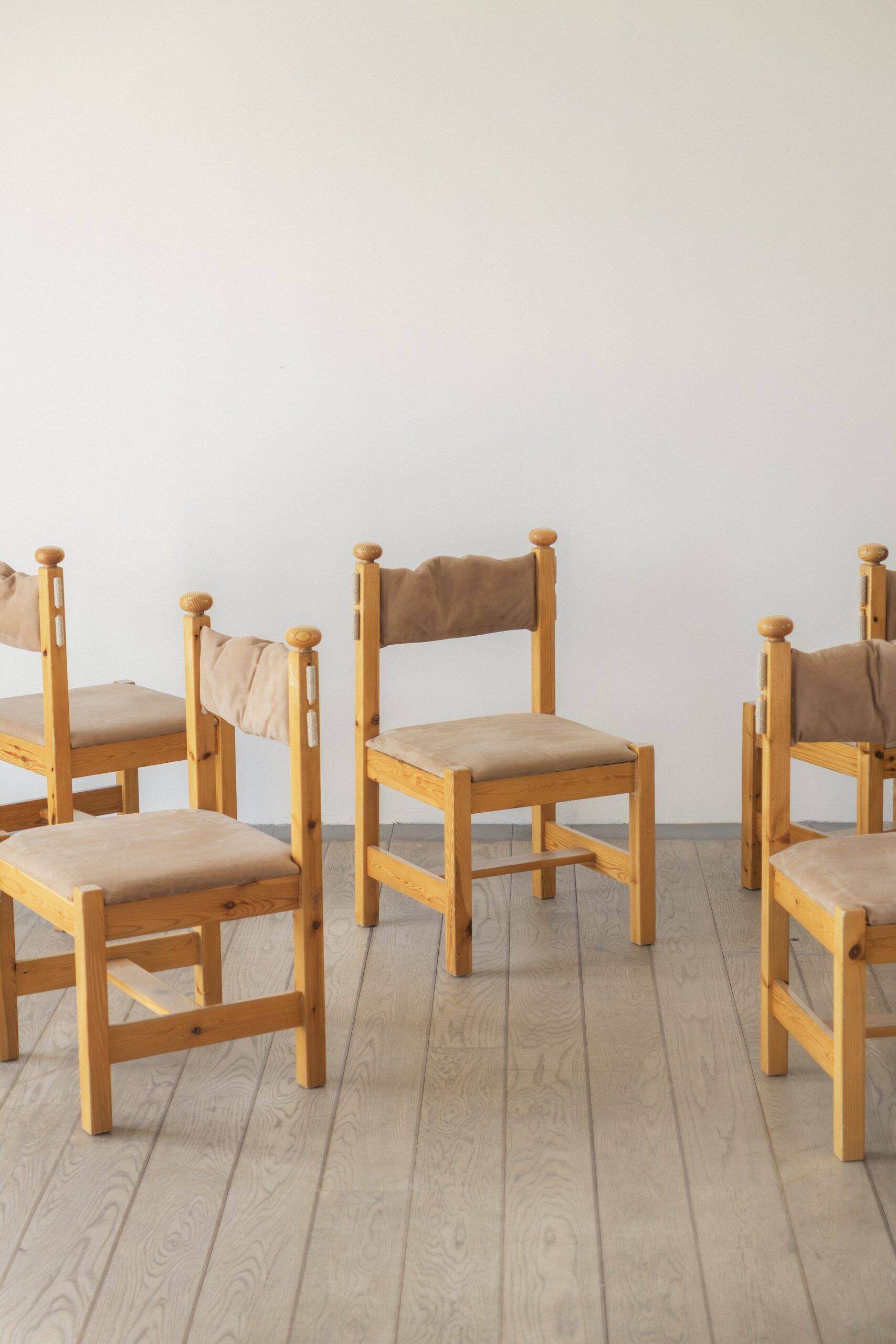 Chaises de salle à manger en pin massif (ensemble de six)