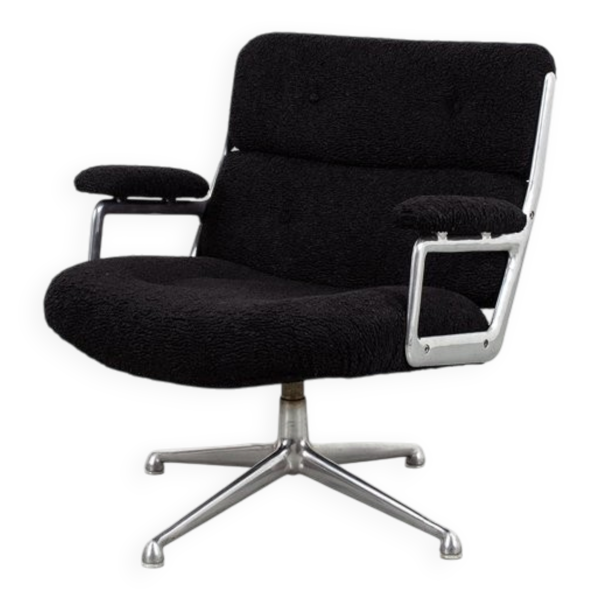 Fauteuil de hall vintage par Charles et Ray Eames