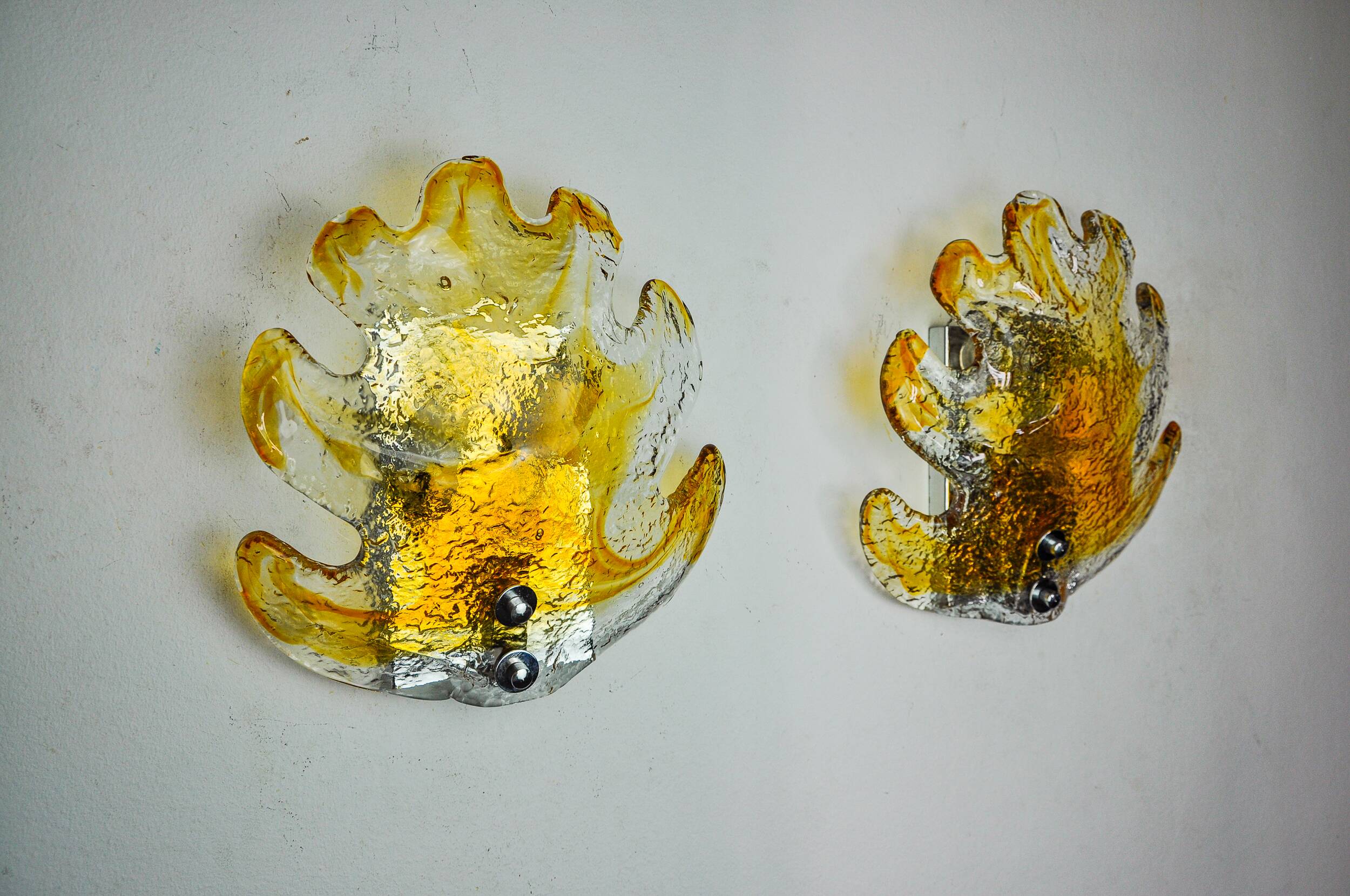 Pair of "leaf" wall lights by Murano Mazzega in orange frosted glass Italy 1970