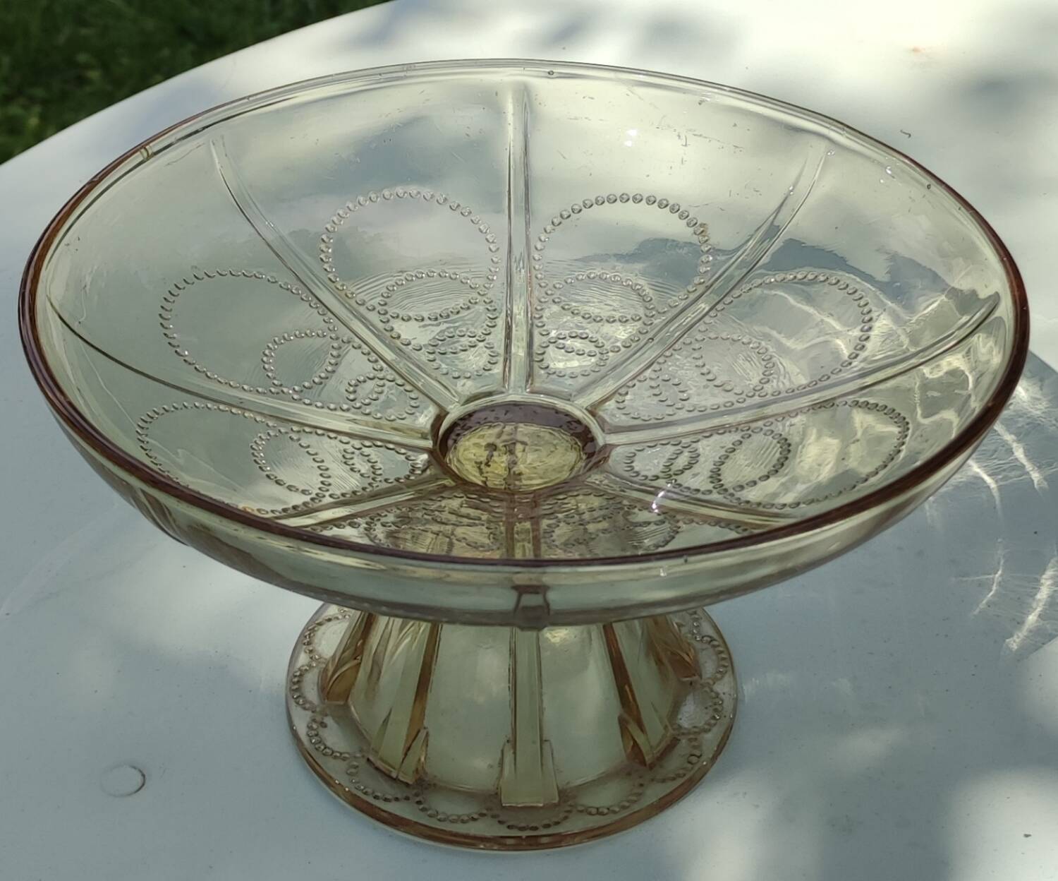 Old fruit bowl and smoked glass compotier