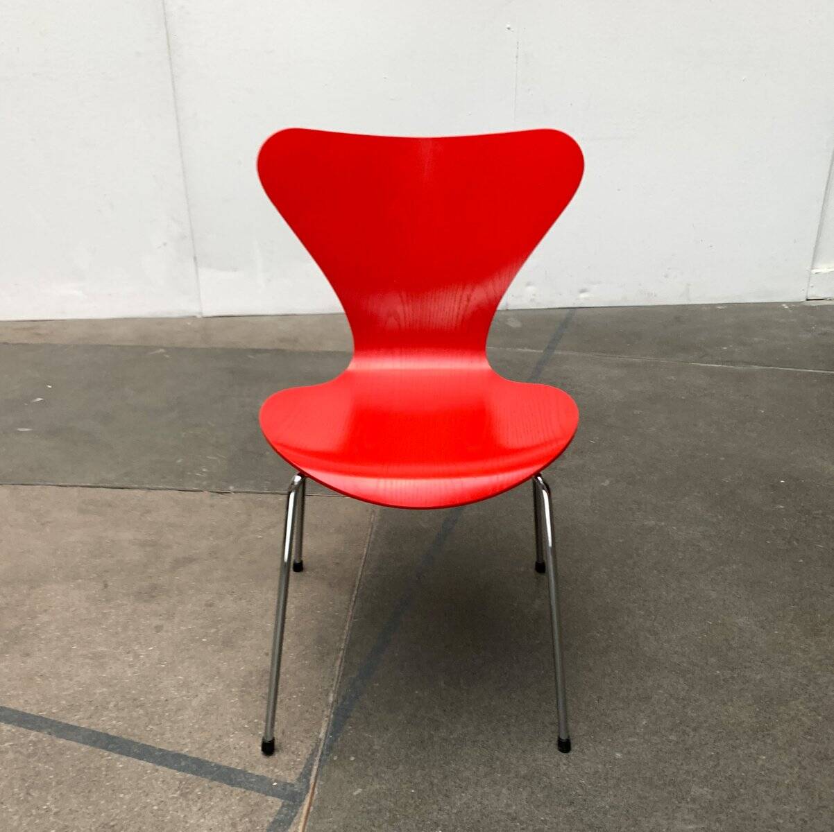 Set of chairs model 3107 by Arne Jacobsen for Fritz Hansen, Denmark, 1997