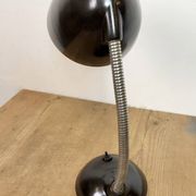 Lampe de table vintage en bakélite marron à col de cygne, années 1950