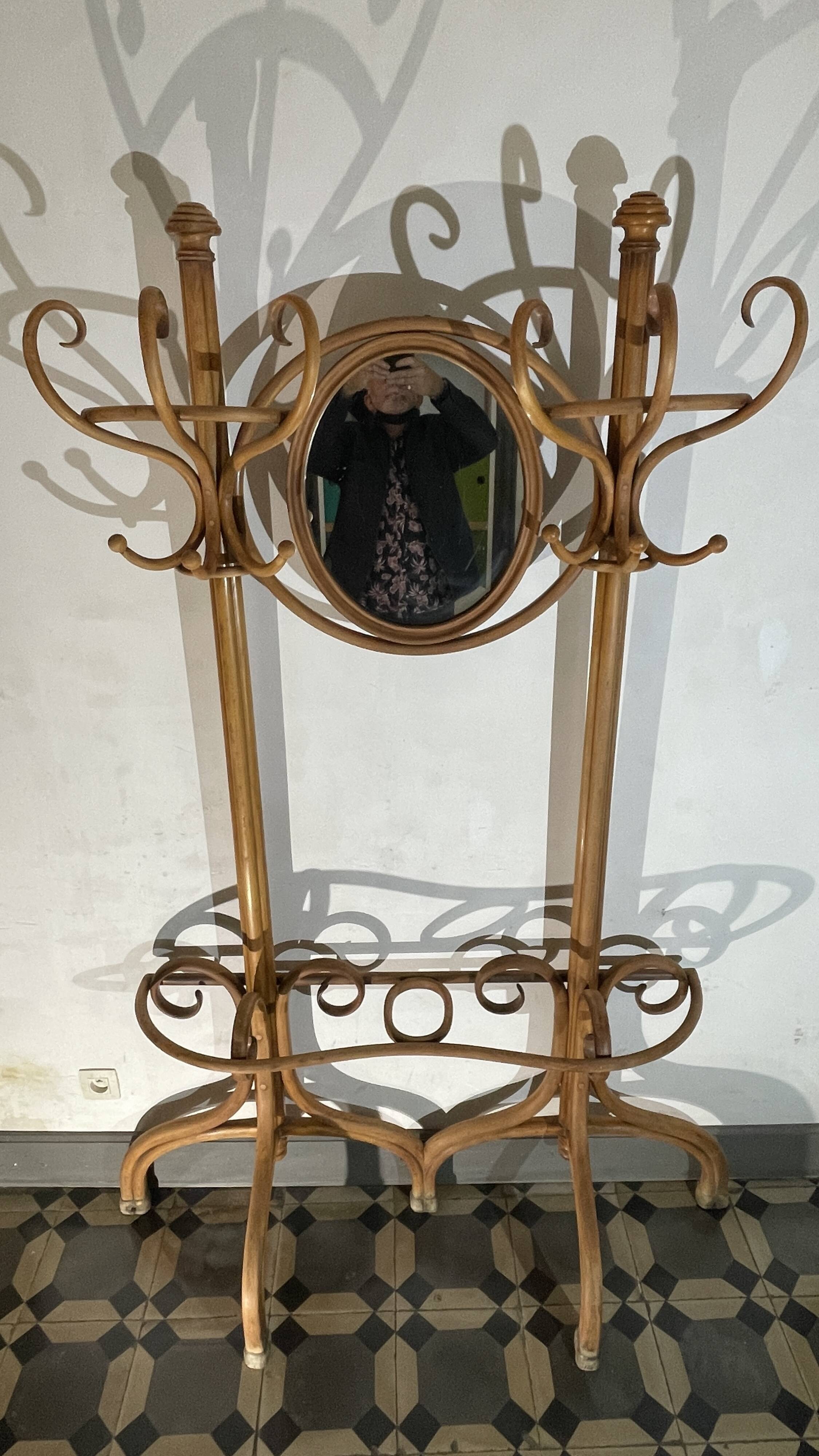 Double curved wood mirror coat rack by michael thonet gebrüder / freres, 1888