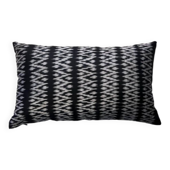 Gray zigzag Shan cushion
