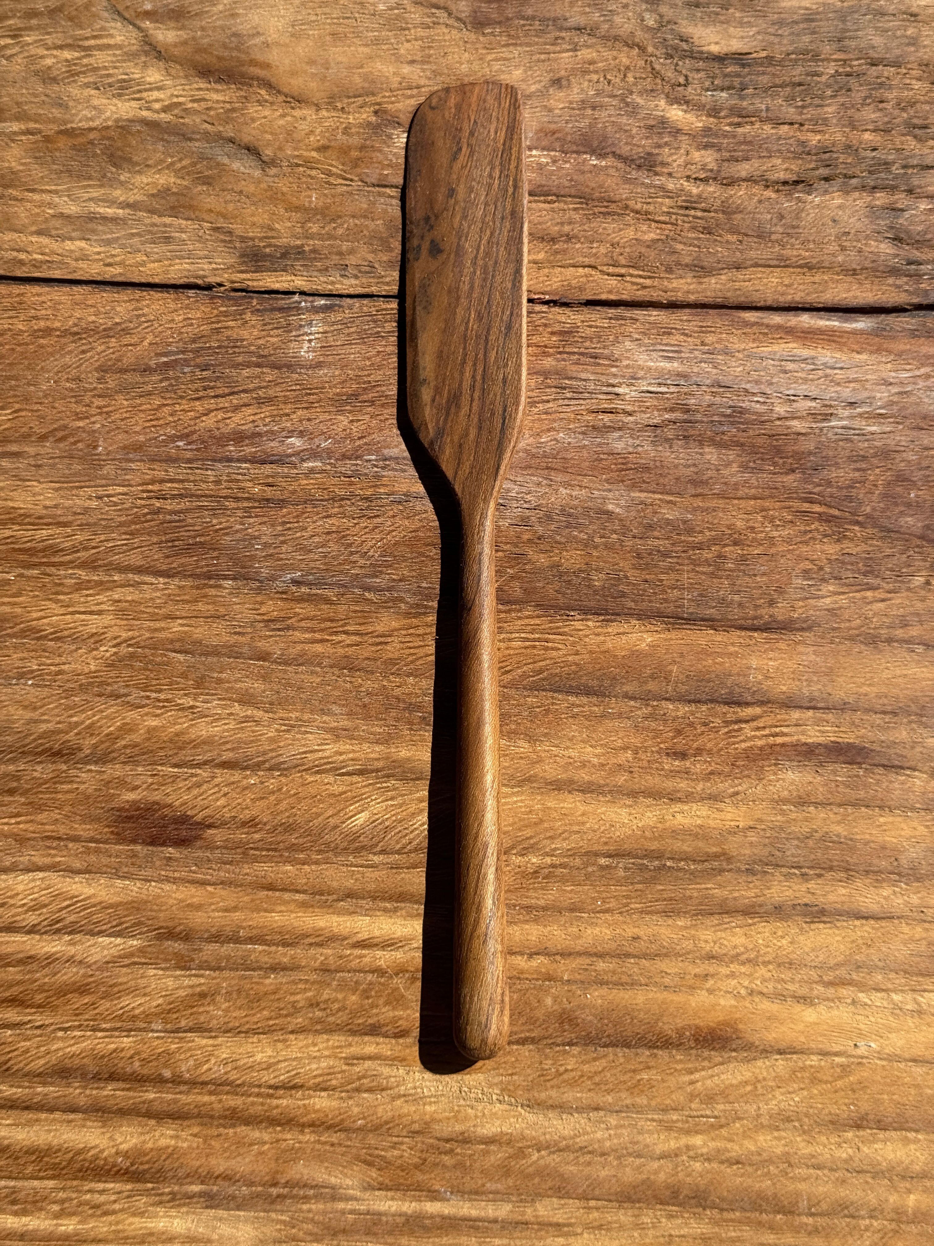 Small spatula, teak spreading knife, Indonesian monoxyle L18 l2.