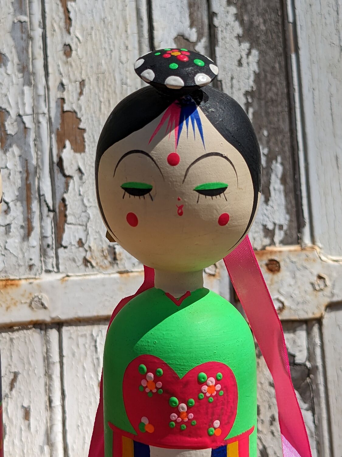 Kokeshi doll as a couple