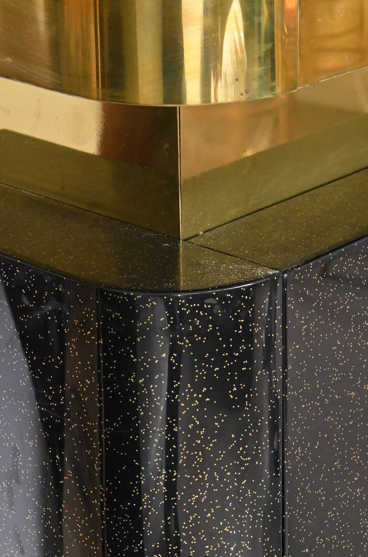 Large bar in black lacquer and gilded brass by Jean-Claude Mahey