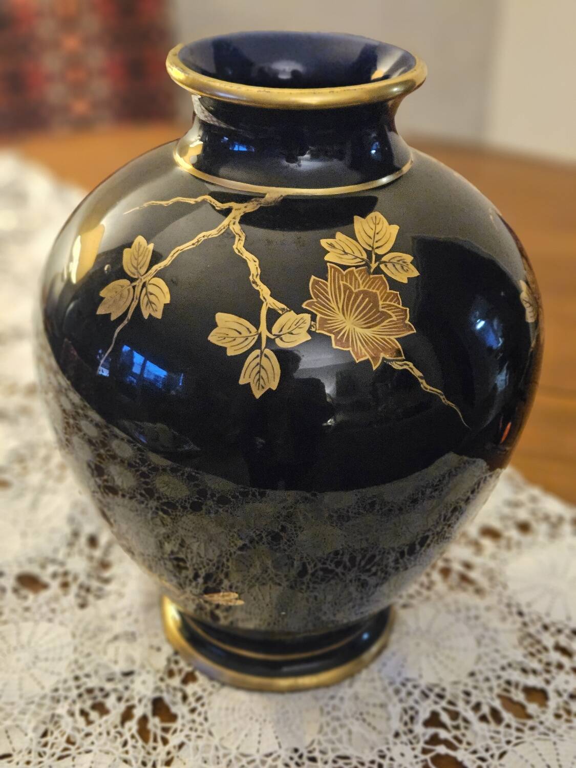 Ball vase