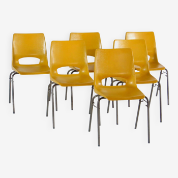 Six chaises vintage jaune ocre du milieu du siècle par Philippus Potter pour Ahrend de Cirkel, 1960