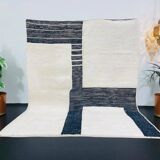 Handmade white and black Berber rug