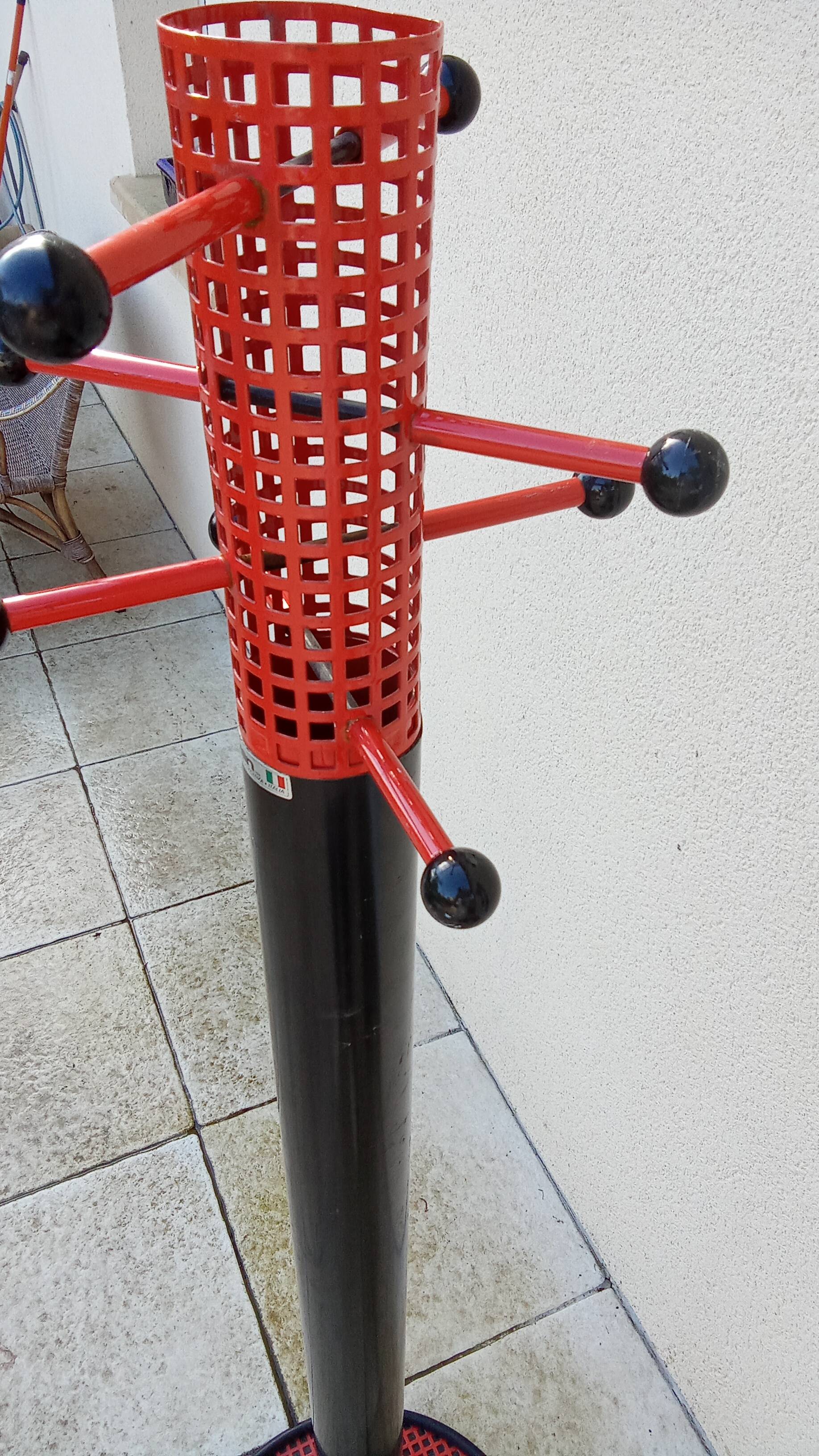 Italian design coat rack talin 80s vintage