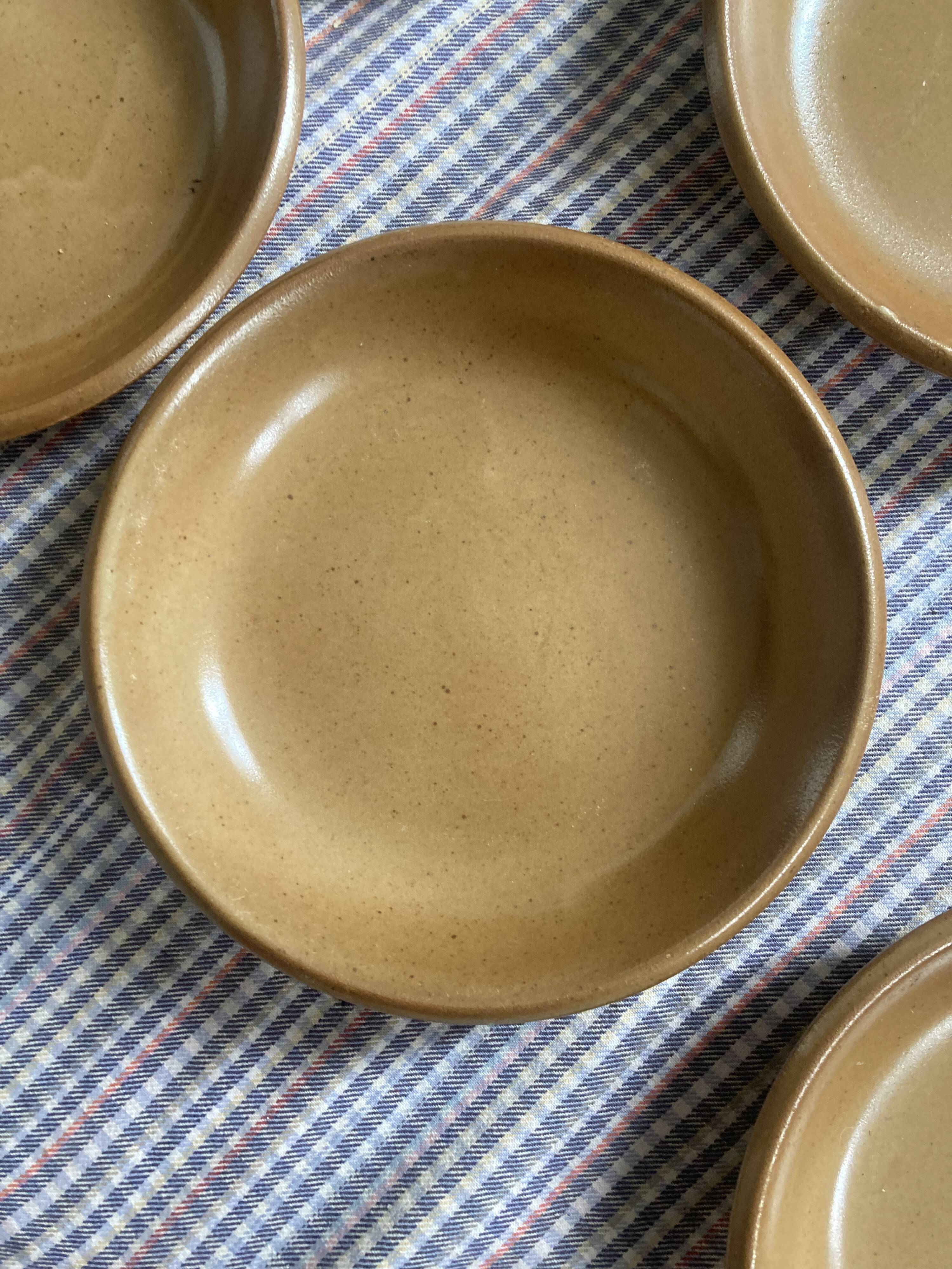 8 vintage hollow plates in Bern stoneware