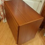Commode quatre tiroirs