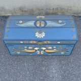 Swedish hand-painted chest 1900