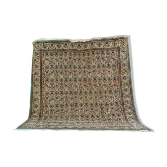 Vintage rug, 258 x 305 cm