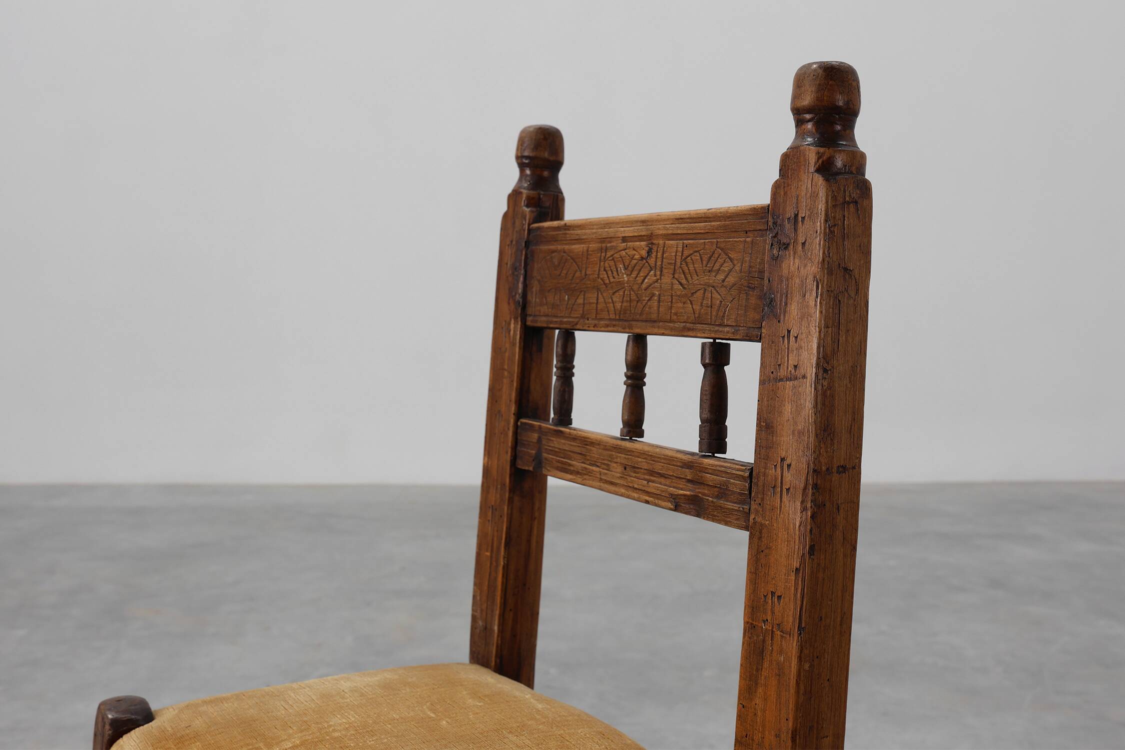 19th Century Spanish Hand-Carved oak Side Chair with Velour Seat