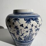 Blue and white Portuguese handmade vase with stylized pastoral pattern H:12,5cm
