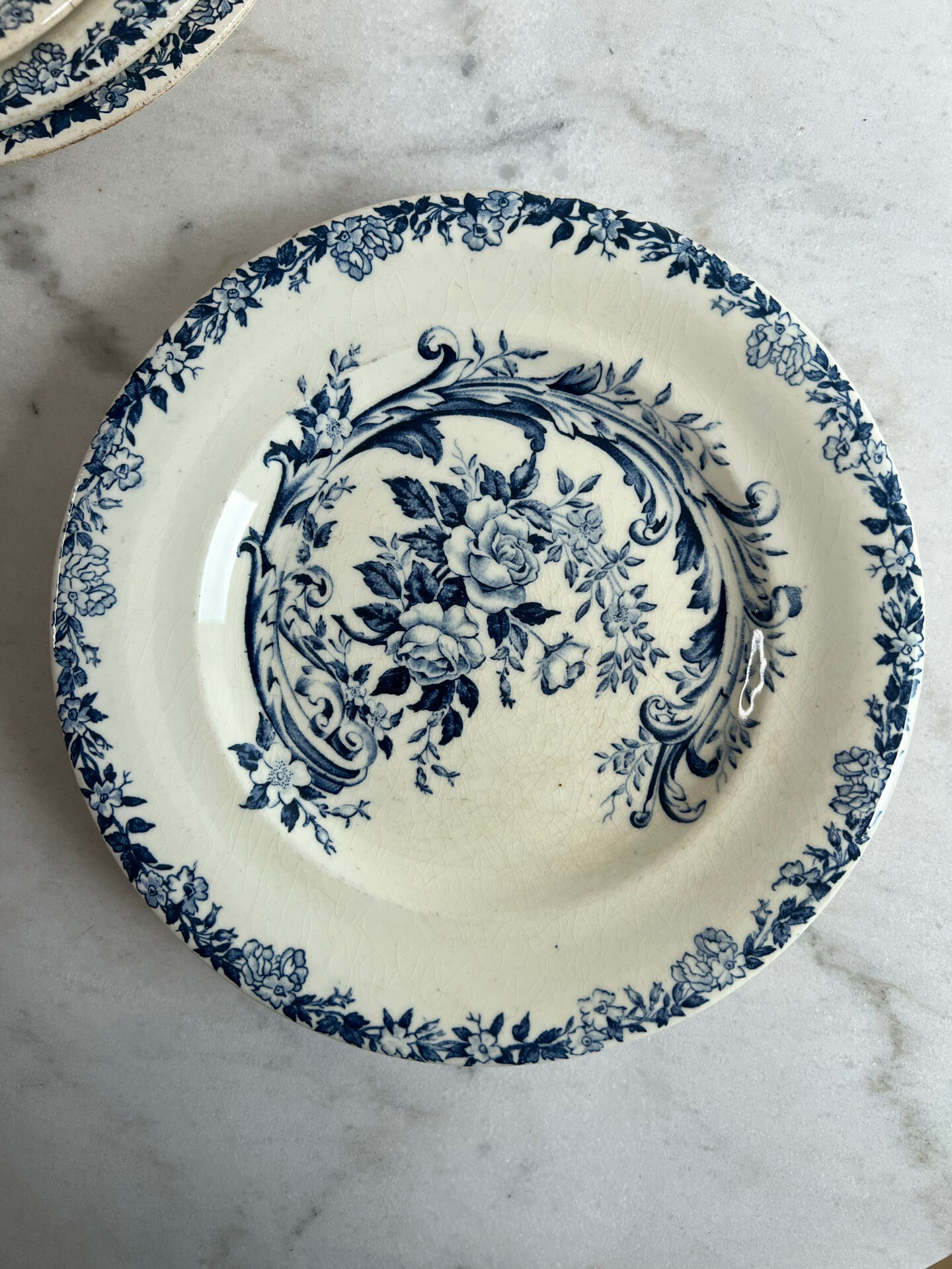 6 assiettes à dessert en terre de fer