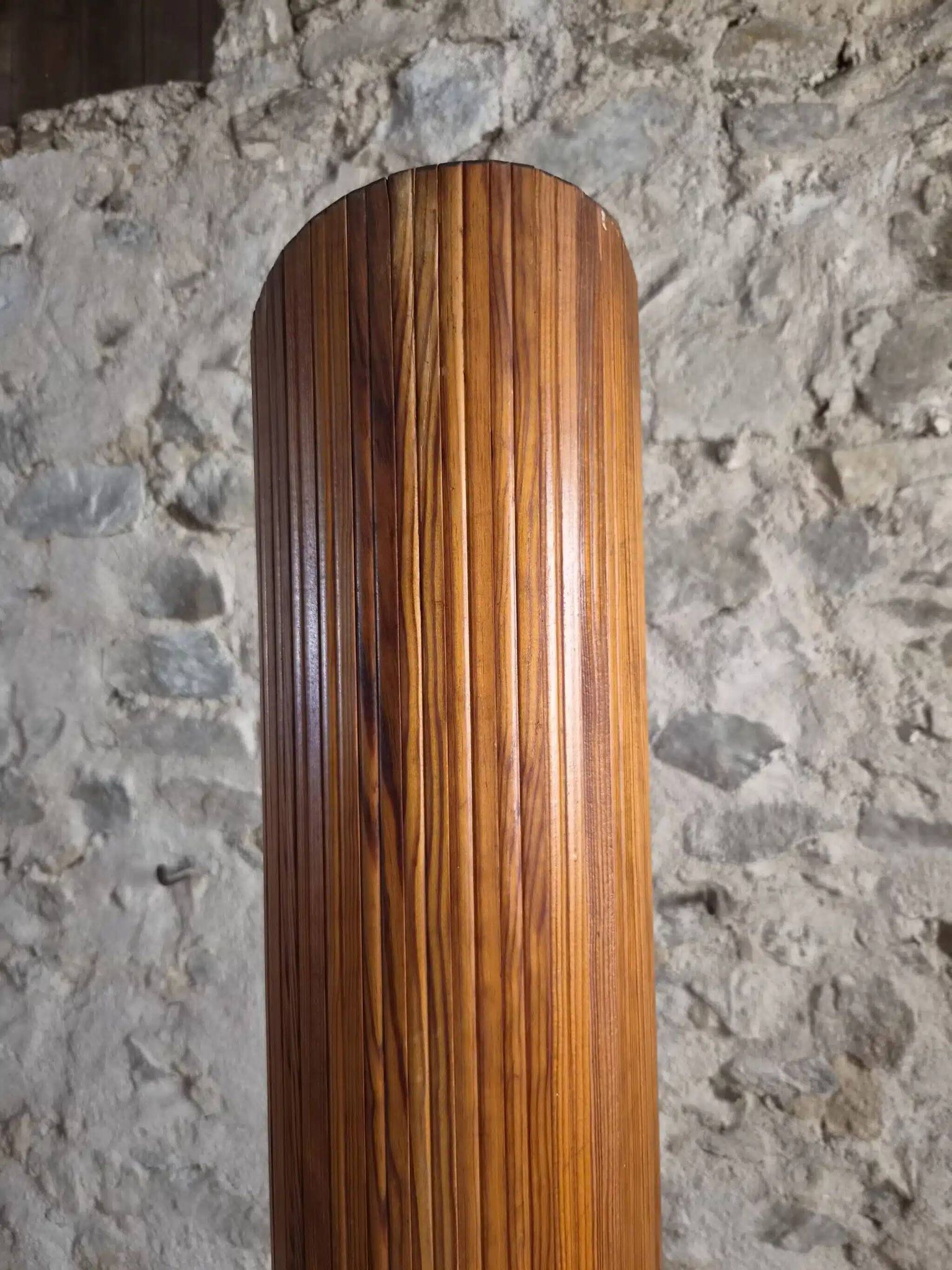 Large French folding screen in pine, room divider, 1950s, attributed to Baumann.