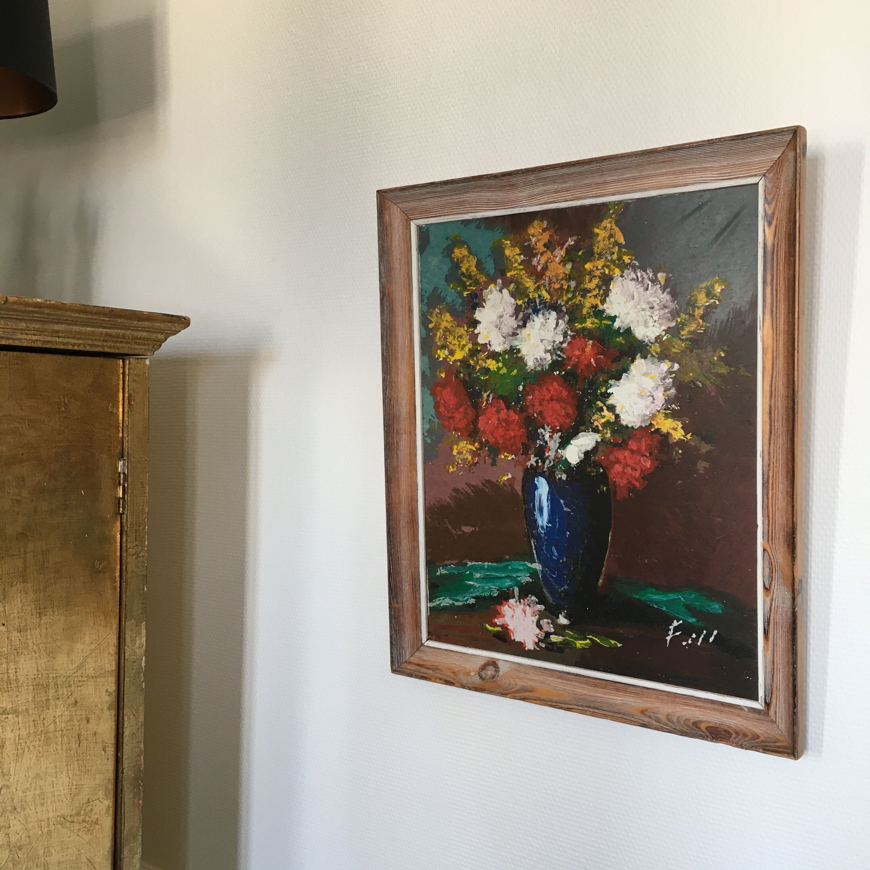 Blue vase bouquet painting