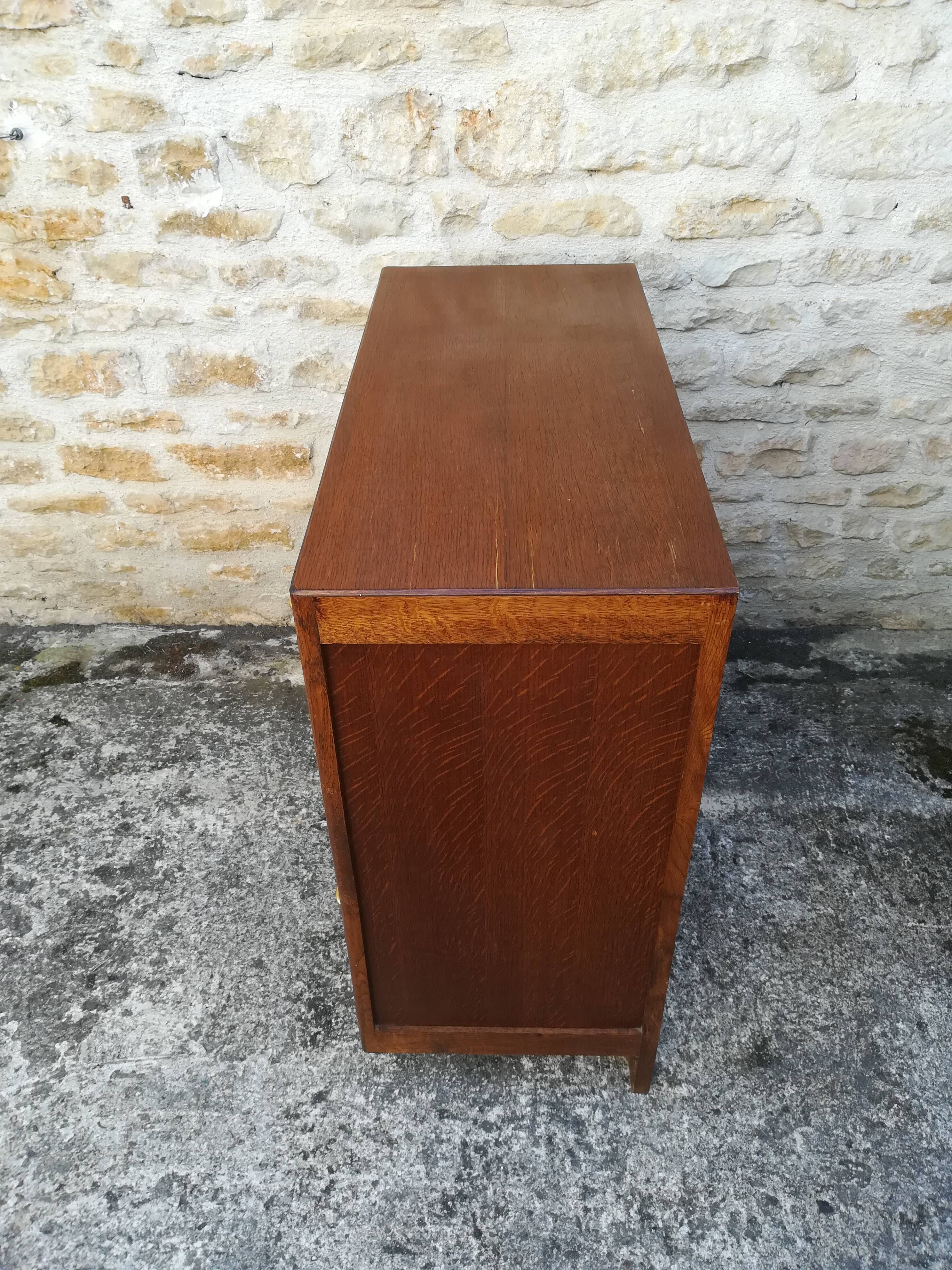 Commode vintage en chêne