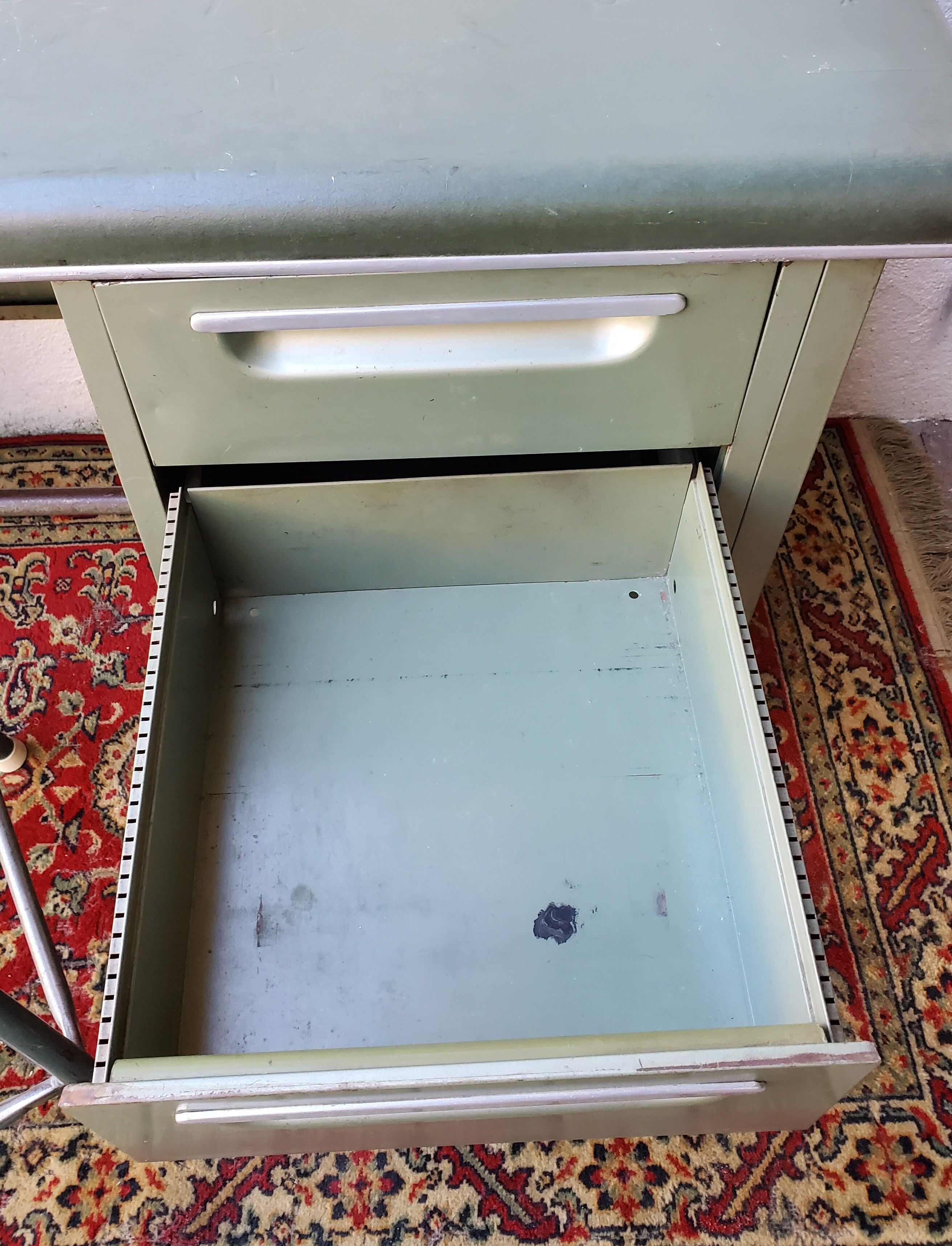 Yac industrial office and stool