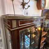 Louis XVI style display cabinet, in mahogany and mahogany veneer, with a red marble top with gallery