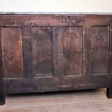 Commode Arbalette époque Louis XIV en noyer massif vers 1700